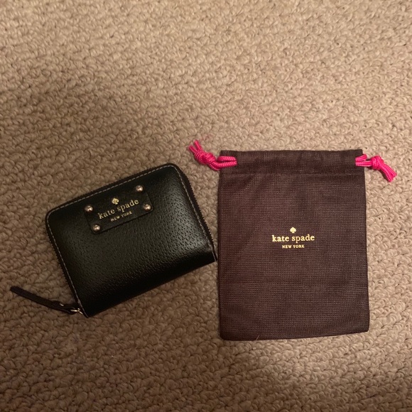 kate spade Handbags - Kate Spade mini zip wallet black leather